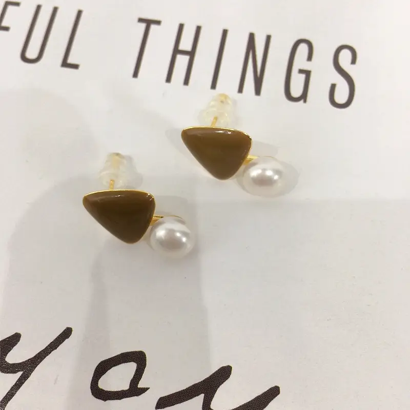 Candy Color Triangular Pearl Earrings for Women 18K Gold