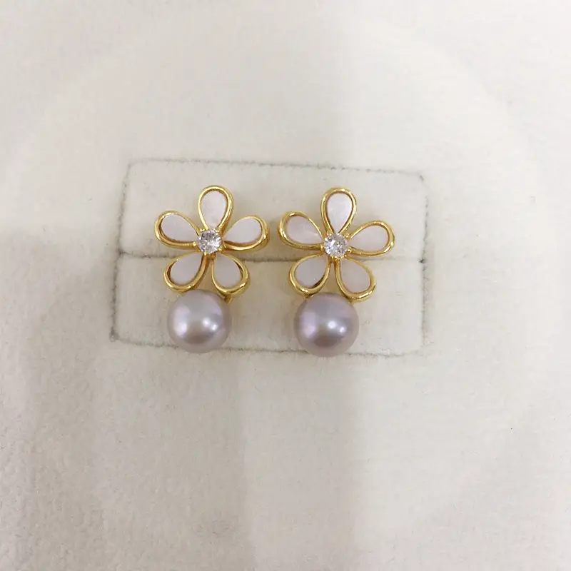 Korean Style Pearl Flower Earrings 18k Gold Filled