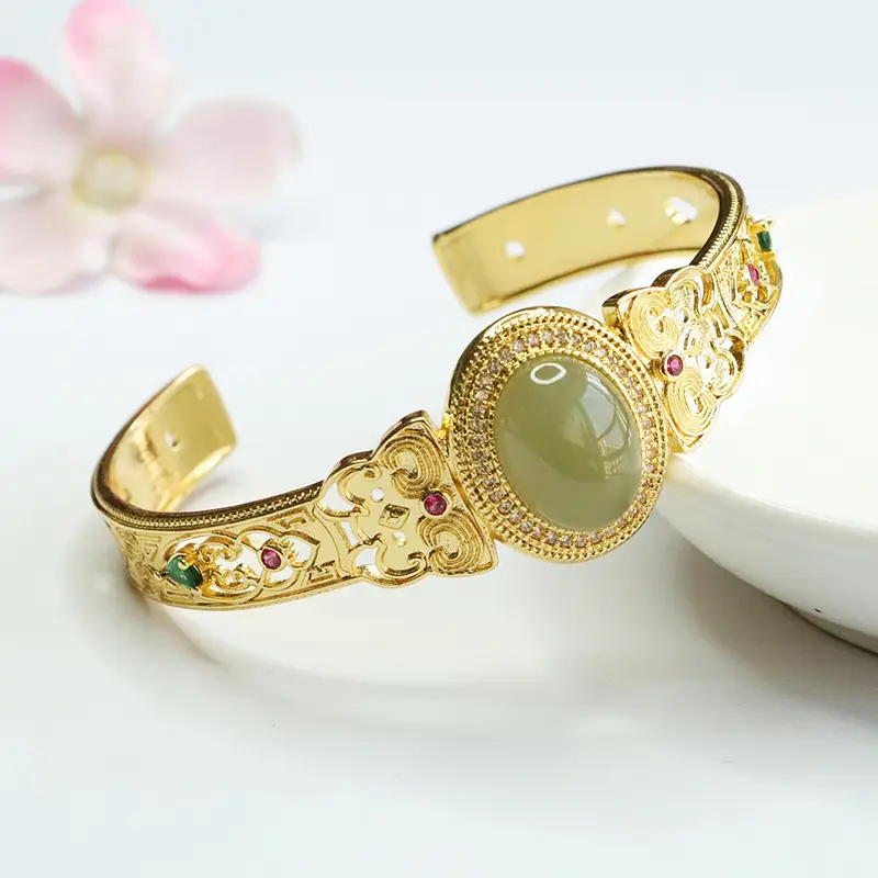 Guan Yu Jade Bracelet Clear Water Material Pigeon Egg Design - Image 5