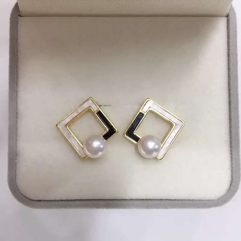 18K Gold-Filled Square Pearl Earrings for Women — feature 6