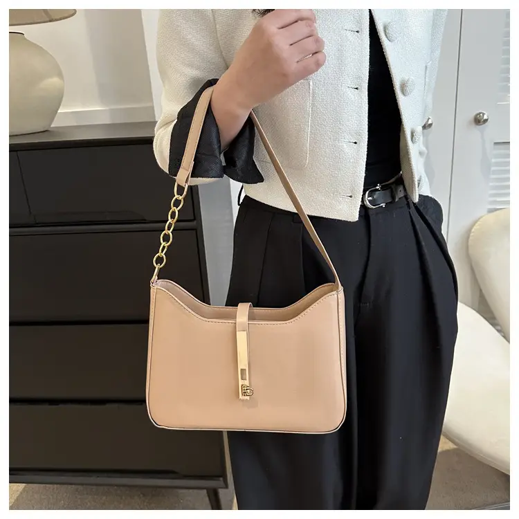 Retro French Style Women's Shoulder Bag Brown Gold Chain — feature 13