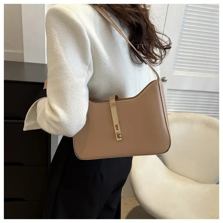 Retro French Style Women's Shoulder Bag Brown Gold Chain — feature 14