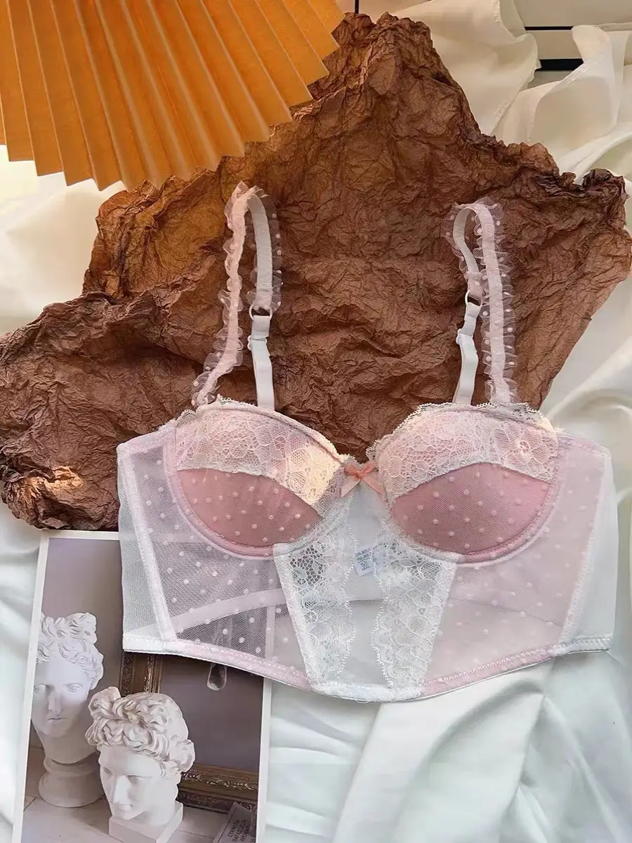 Sweet Lace Push Up Bra with French Lace Edge — feature 6