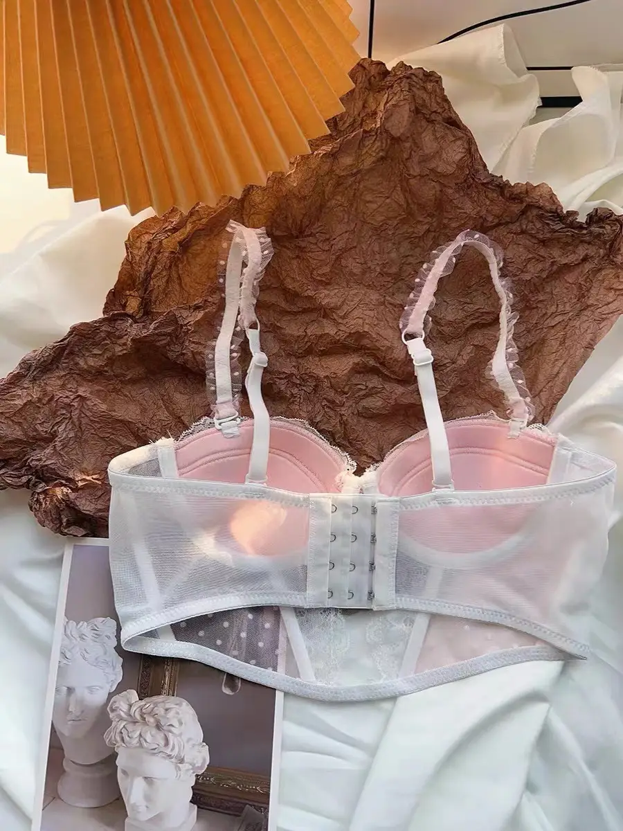 Sweet Lace Push Up Bra with French Lace Edge — feature 7