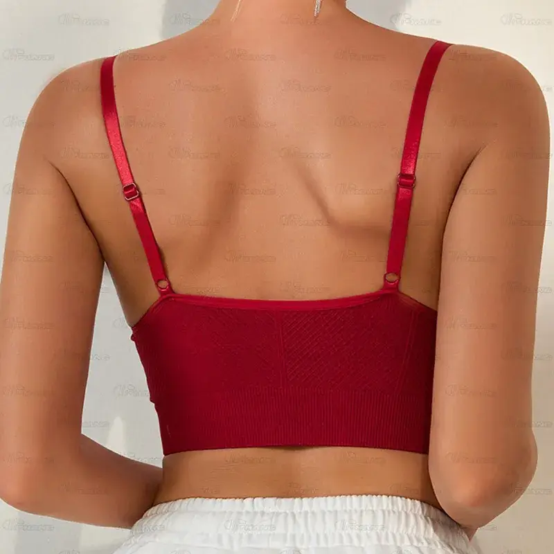 Red Printed Star Seamless Sports Bra for Women - Image 3