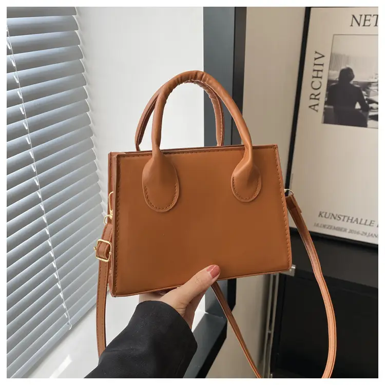 Retro Textured Square Bag Women Brown Shoulder Crossbody — feature 13
