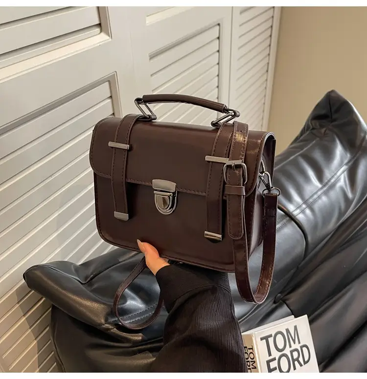 Women's tan leather shoulder messenger bag 2023 — feature 20