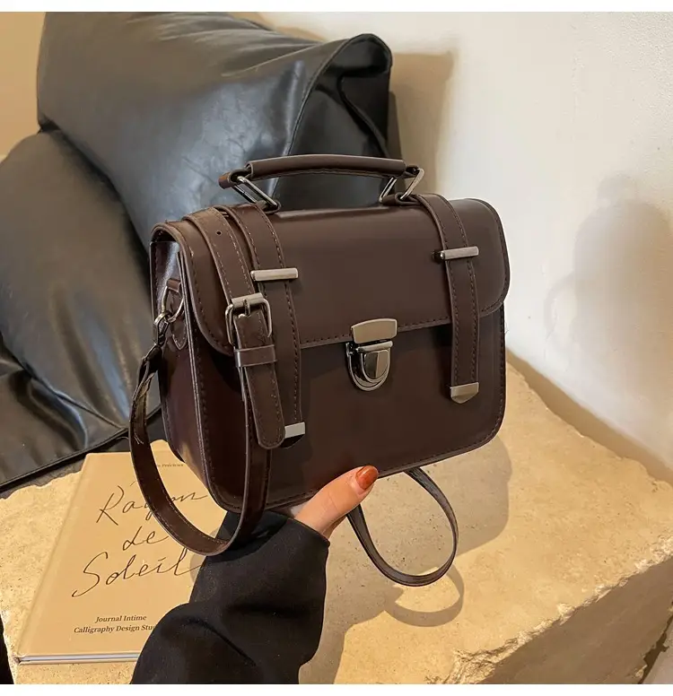 Women's tan leather shoulder messenger bag 2023 — feature 23