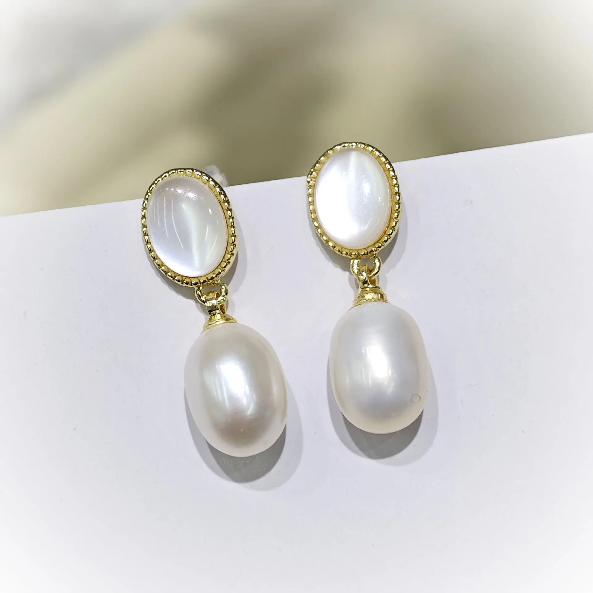 S925 Gold Pearl Star Earrings for Women - Image 2