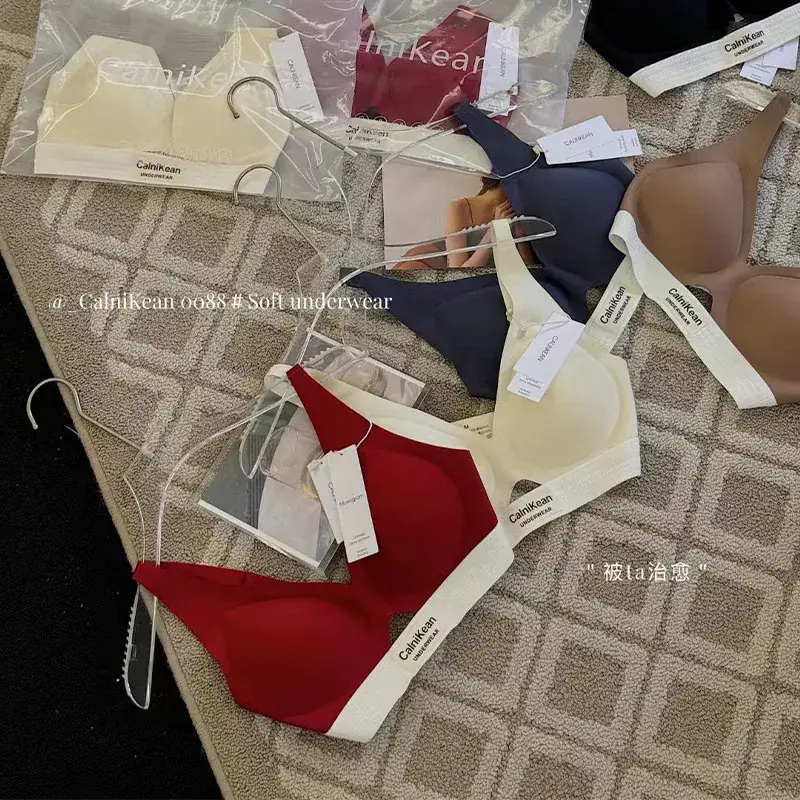 Contrast Pull-Up Bra for Women, Hollow-Out Wireless Bra for Small Busts - Image 7
