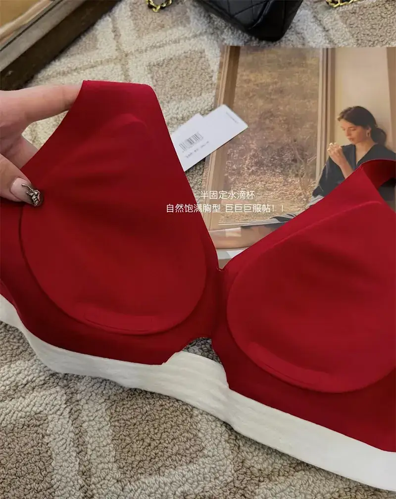 Contrast Pull-Up Bra for Women, Hollow-Out Wireless Bra for Small Busts — feature 5