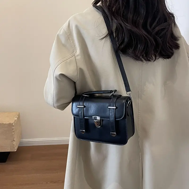 Small Square Korean Style Shoulder Bag 2023 Winter - Image 6