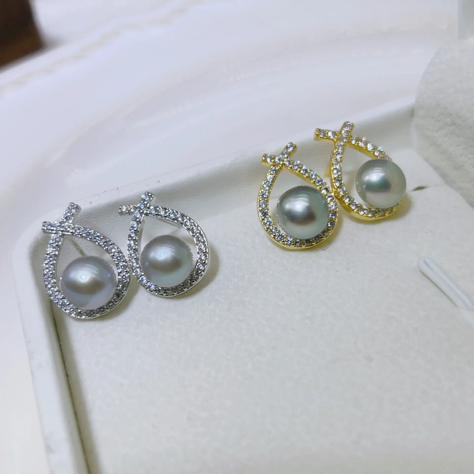 S925 Silver Pearl Earrings for Women - Image 3