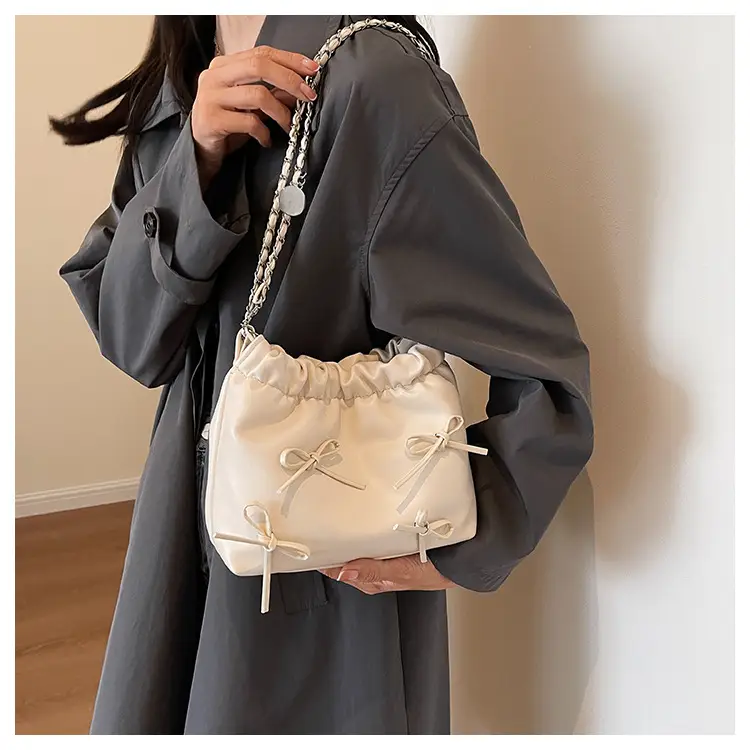 Women Korean Style Silver Underarm Bag 2023 — feature 14