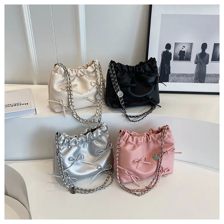 Women Korean Style Silver Underarm Bag 2023 — feature 7