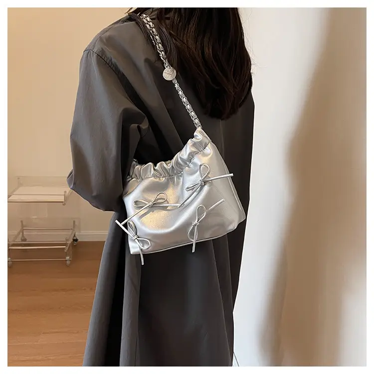 Women Korean Style Silver Underarm Bag 2023 — feature 8