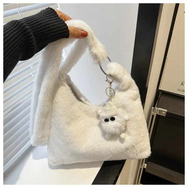 Winter Plush Shoulder Messenger Bag White Korean Style — feature 16