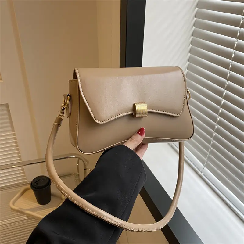 White Korean Style Shoulder Bag for Women 2023 - Image 6