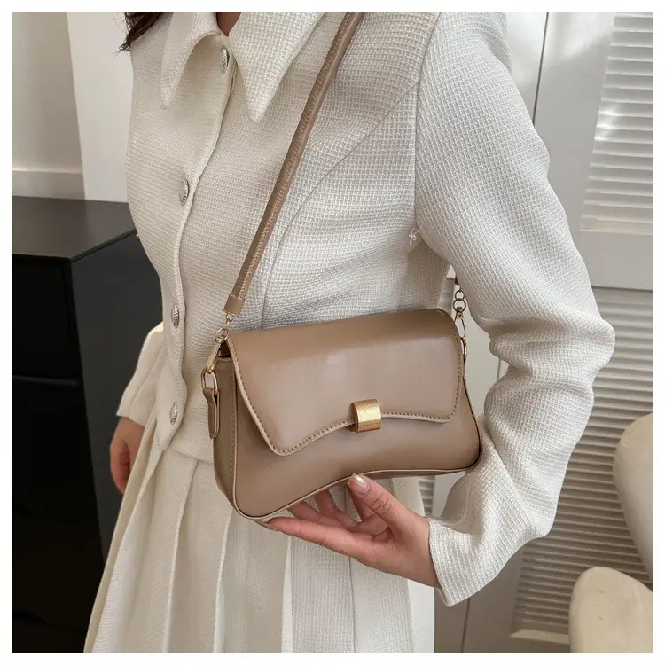 White Korean Style Shoulder Bag for Women 2023 — feature 12