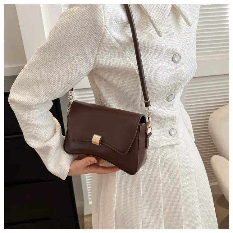 White Korean Style Shoulder Bag for Women 2023 — feature 16