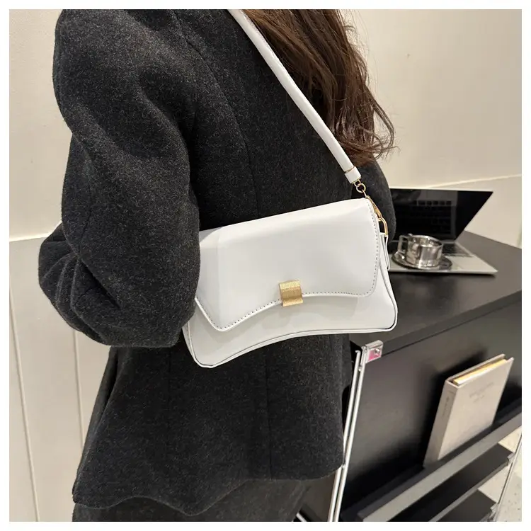 White Korean Style Shoulder Bag for Women 2023 — feature 18