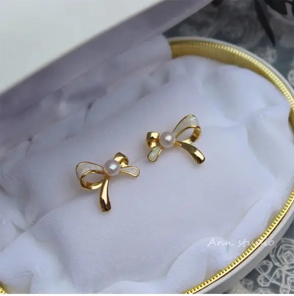 2024 Natural Pearl Bow Earrings S925 Silver - Image 5