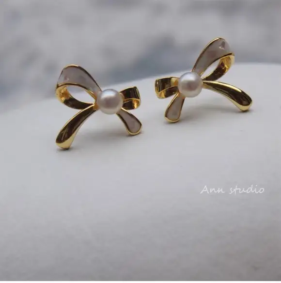 2024 Natural Pearl Bow Earrings S925 Silver — feature 9