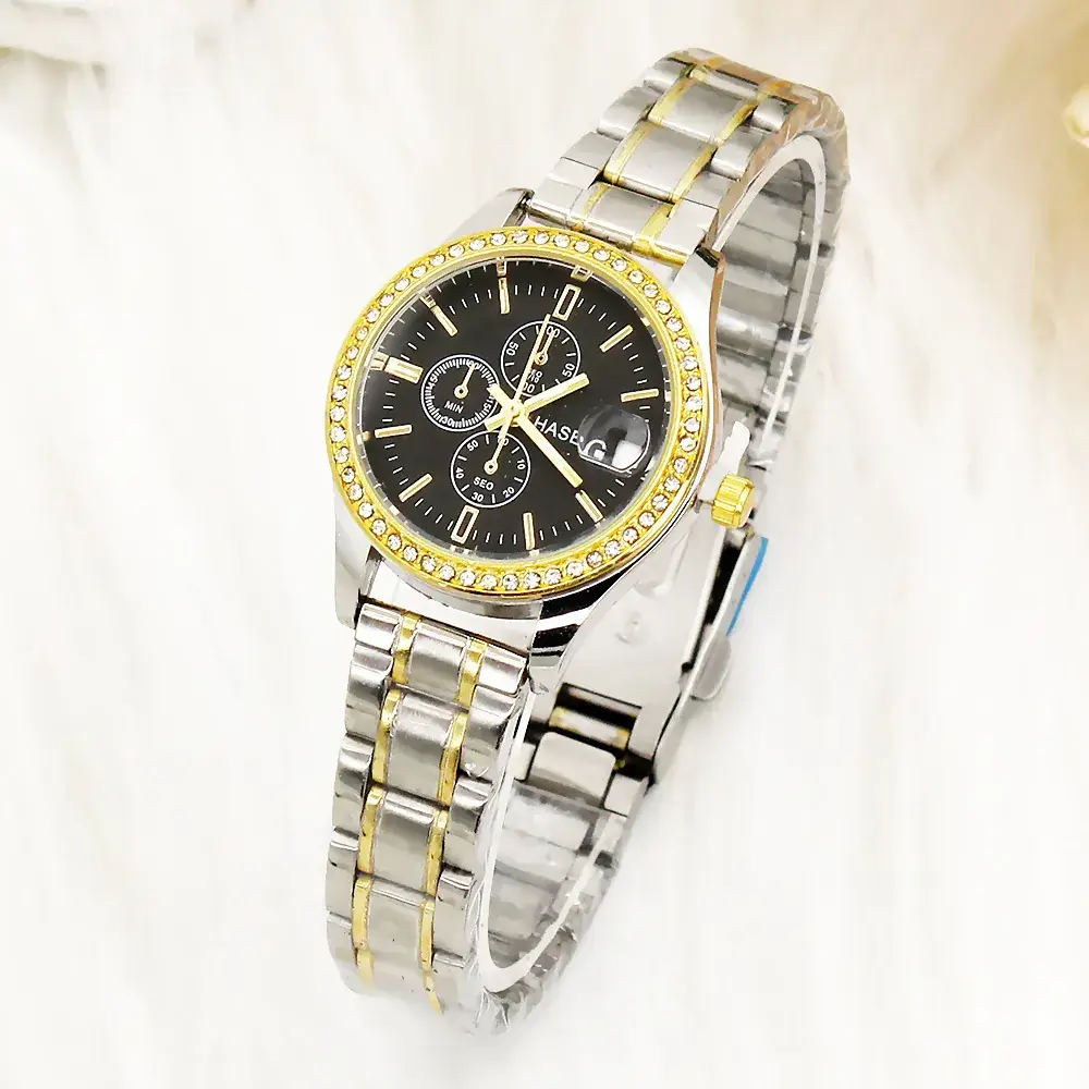 Women's Green Dial Luxury Watch with Diamond Bracelet