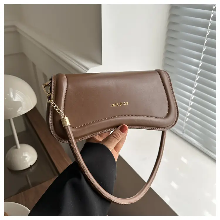 White Korean Style Shoulder Bag for Women 2023 - Image 3
