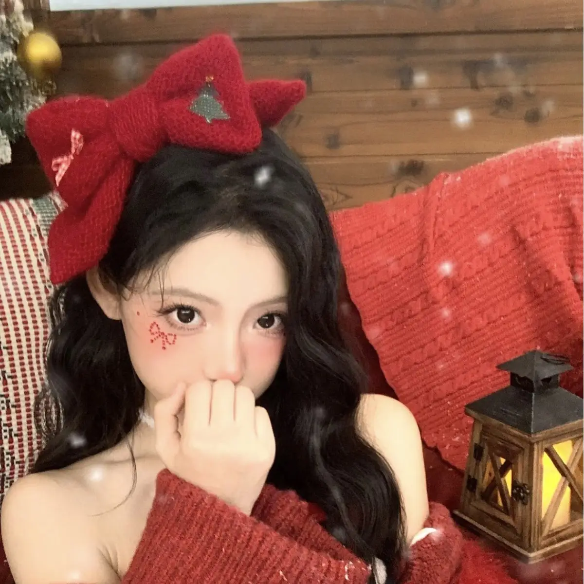 New Year's Red Knitted Wool Hairpin Bow Accessory - Image 6