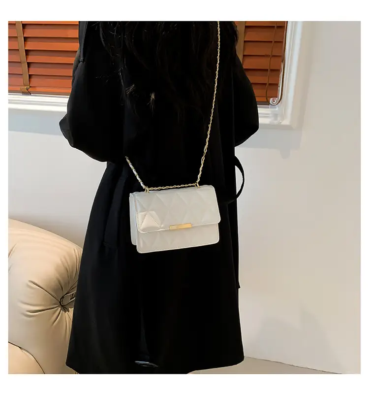 Golden Quilted Chain Shoulder Bag for Women — feature 19