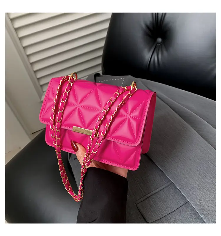 Golden Quilted Chain Shoulder Bag for Women — feature 23