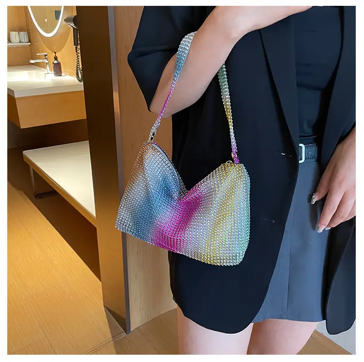 Gold Rhinestone Shoulder Bag for Women 2023 — feature 14