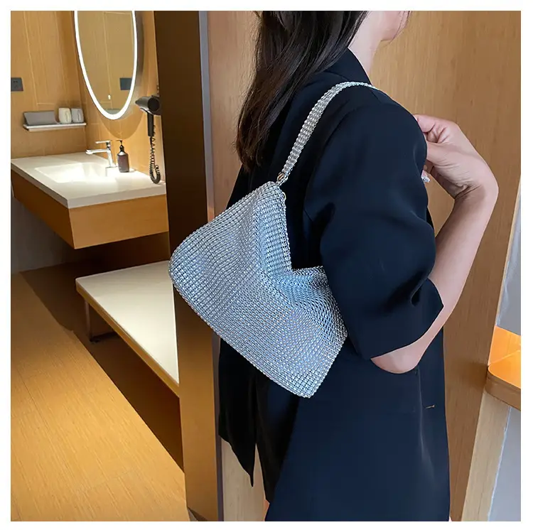 Gold Rhinestone Shoulder Bag for Women 2023 — feature 23
