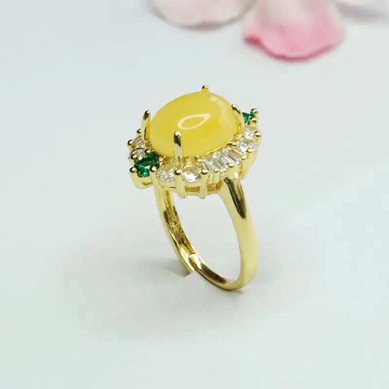Guan Yu Yellow Amber Ring with Green & Diamond Set — feature 9