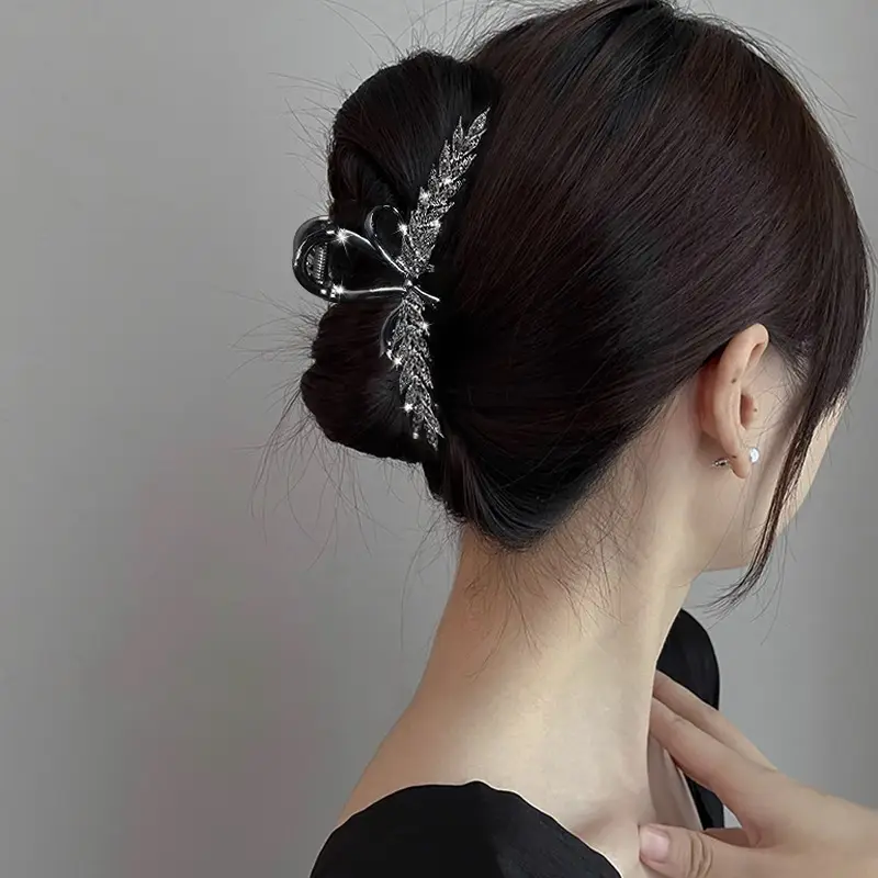 2023 New Shark Clip Hairpin for Women Elegant Headwear - Image 5