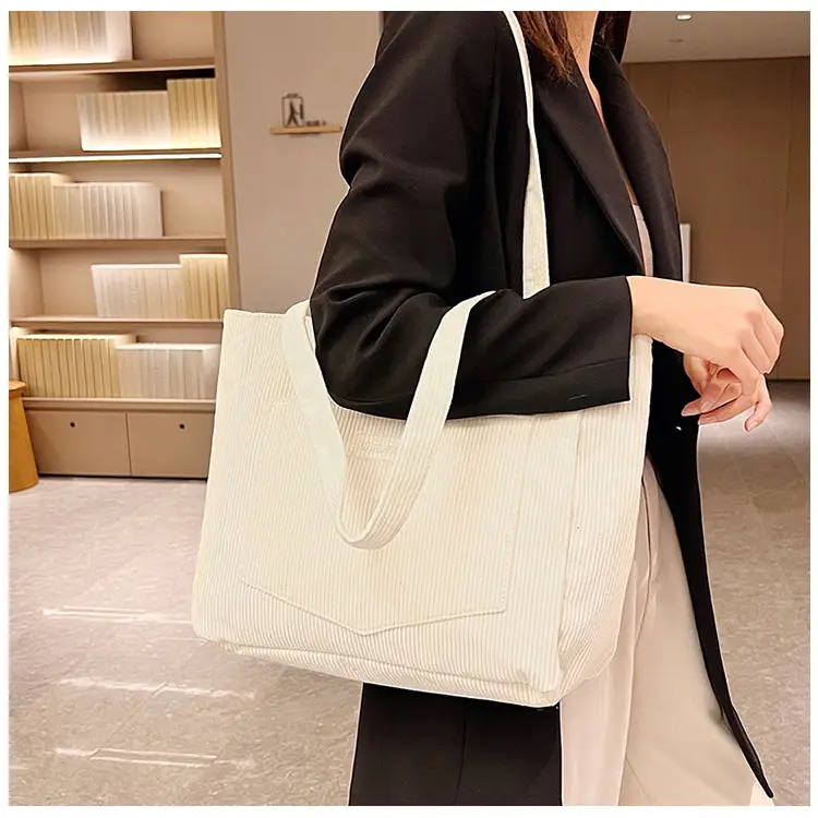 Black Korean Harajuku Shoulder Messenger Bag for Women — feature 12
