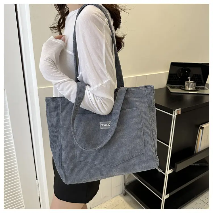 Black Korean Harajuku Shoulder Messenger Bag for Women — feature 19