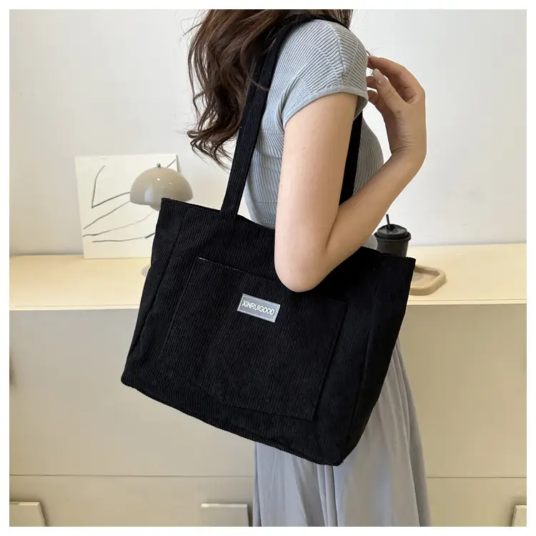Black Korean Harajuku Shoulder Messenger Bag for Women — feature 24