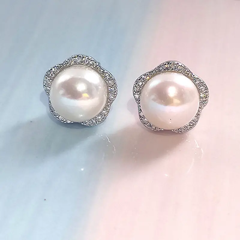 Natural Pearl Earrings Five-Petal Lilac Zircon Micro Set - Image 3