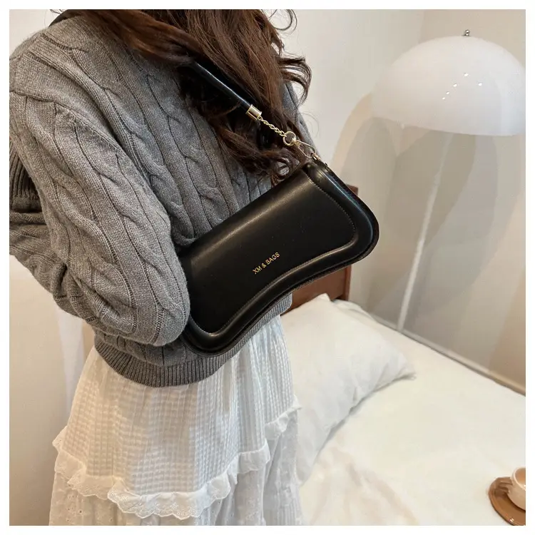 Light Brown Textuous Shoulder Bag for Women Winter New Fashion — feature 18