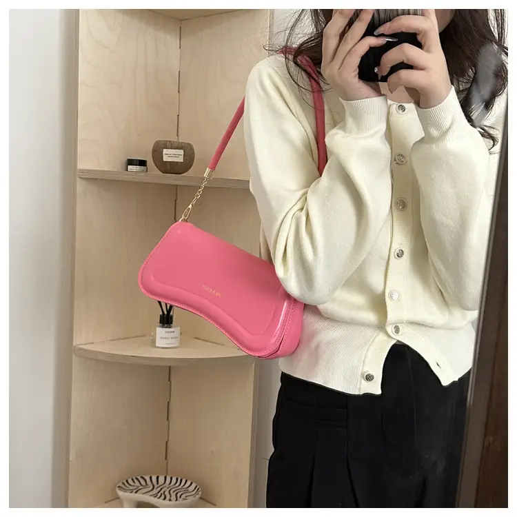 Light Brown Textuous Shoulder Bag for Women Winter New Fashion — feature 21