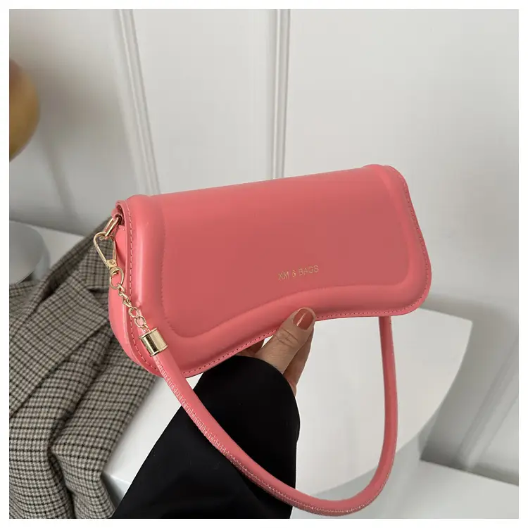 Light Brown Textuous Shoulder Bag for Women Winter New Fashion — feature 7