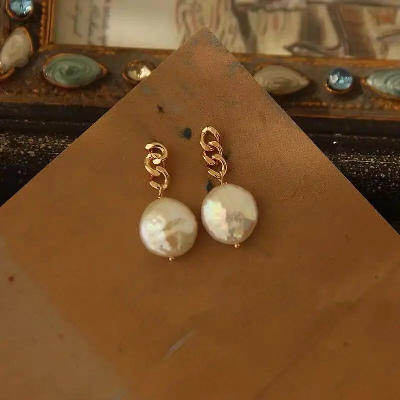 Yuhe Pearl Earrings S925 Silver Needle Simple Personality Niche Design - Image 2