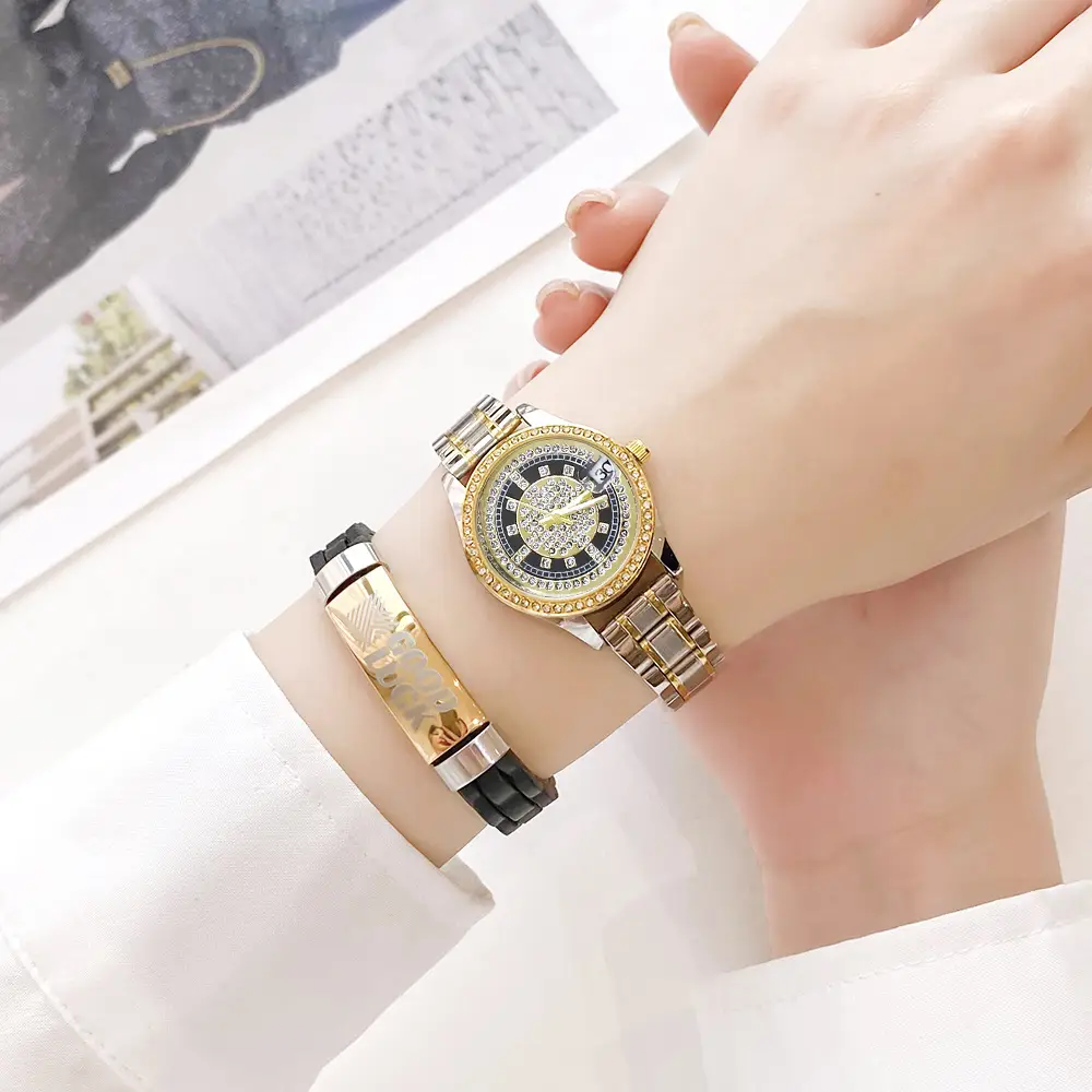 Women's Full of Diamonds Wristwatch Silver Gold Dial — feature 15