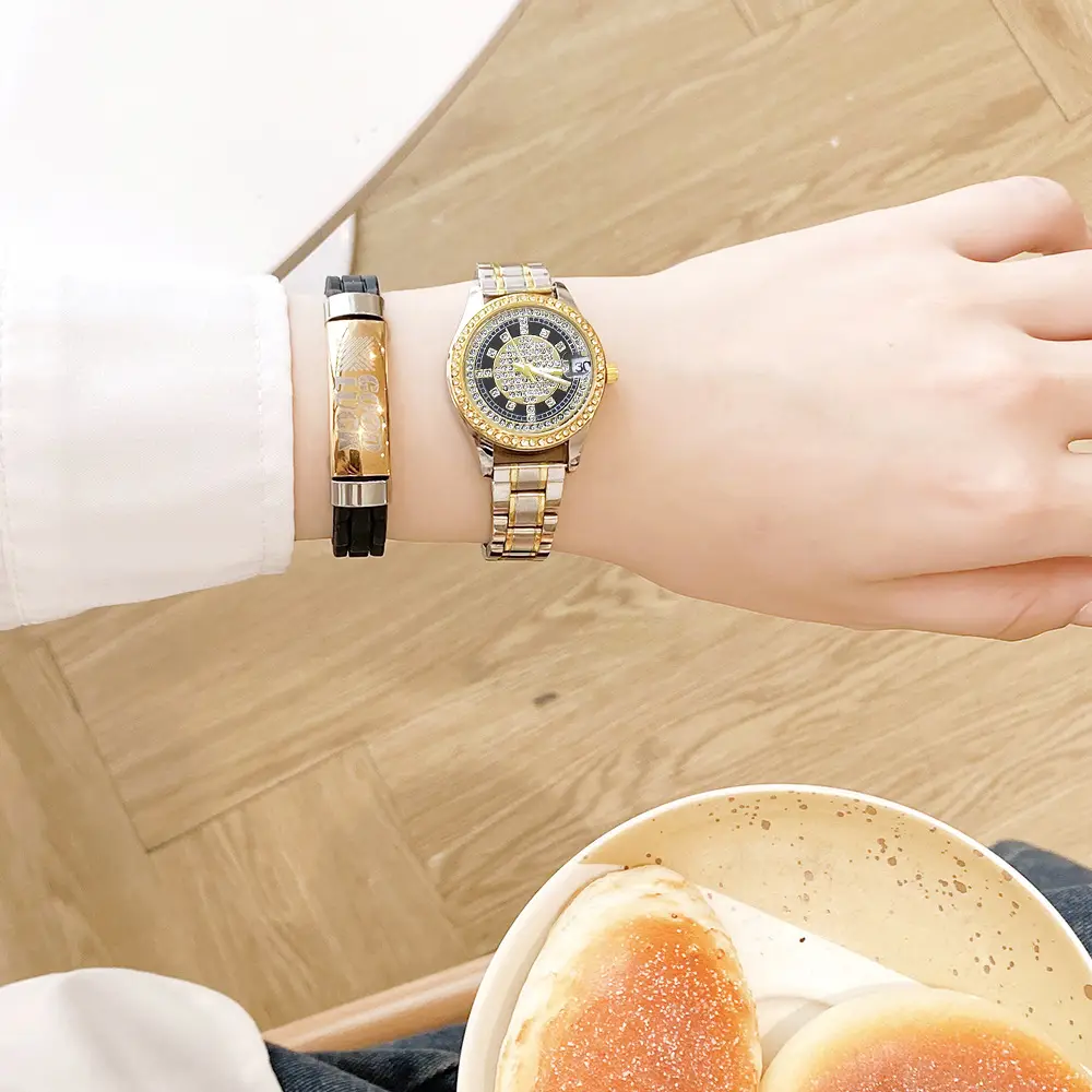 Women's Full of Diamonds Wristwatch Silver Gold Dial — feature 18