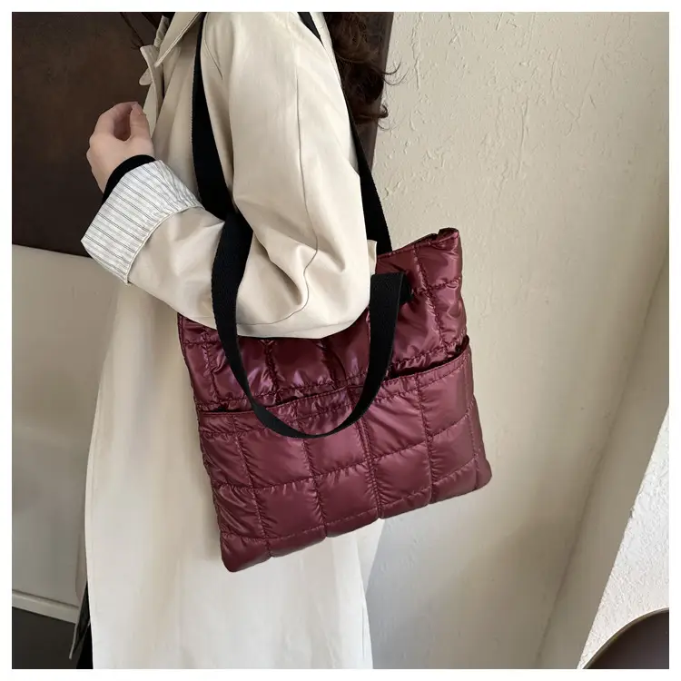 Black Quilted Women's Shoulder Bag 2023 — feature 14