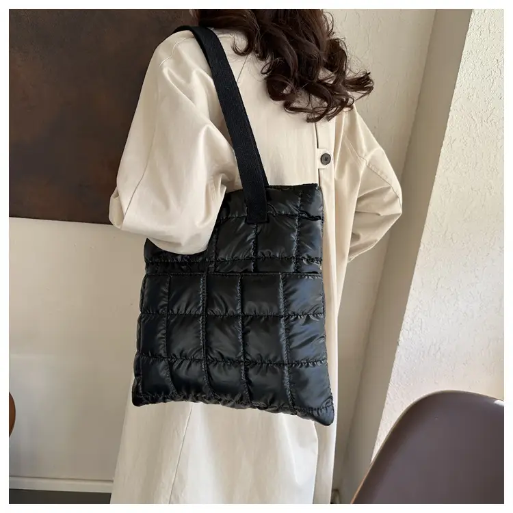 Black Quilted Women's Shoulder Bag 2023 — feature 18