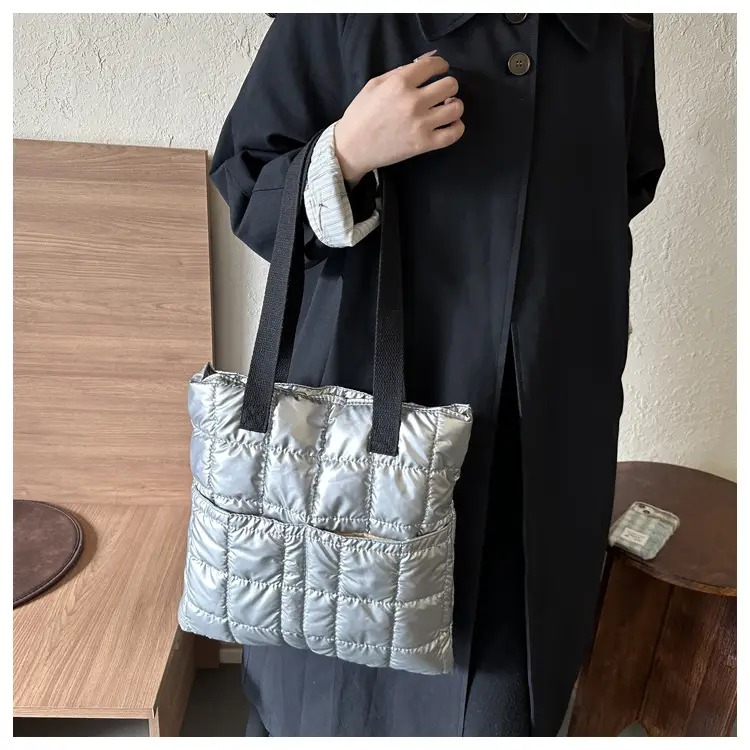 Black Quilted Women's Shoulder Bag 2023 — feature 20