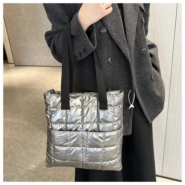 Black Quilted Women's Shoulder Bag 2023 — feature 25